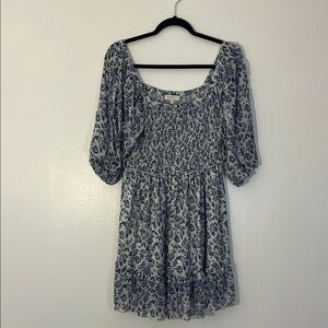 Super Natural/Secret Mission Greenport floral smocked mini dress Women’s size S